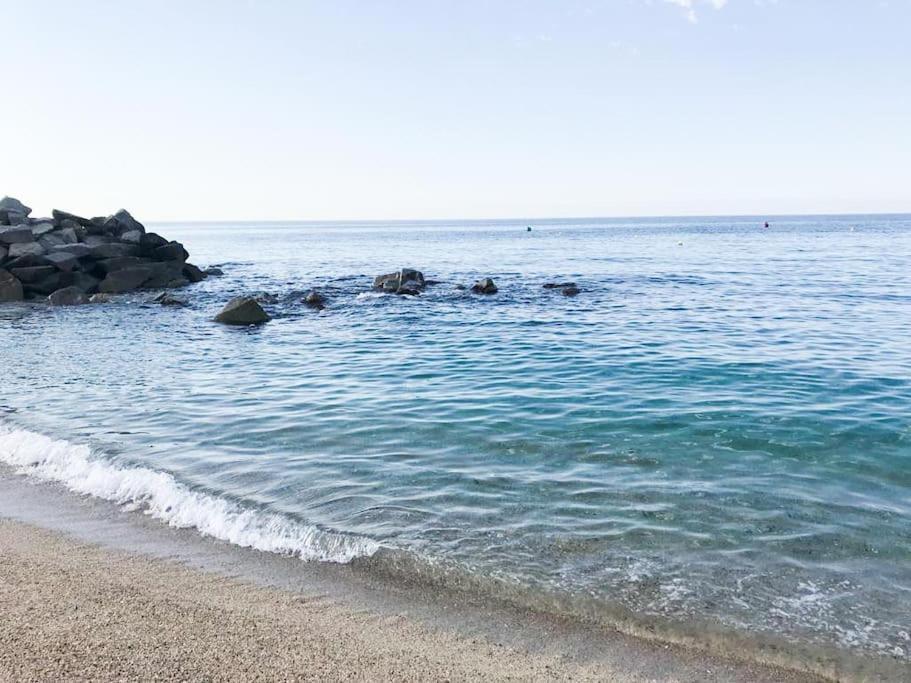 Apartamento ático en el casco antiguo Mataró Esterno foto